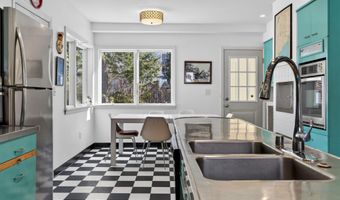 45 Bedford St, Bath, ME 04530