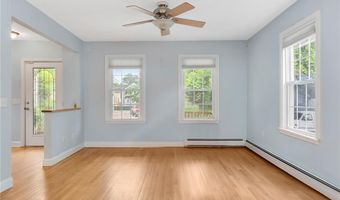 1 Slocum St, Newport, RI 02840