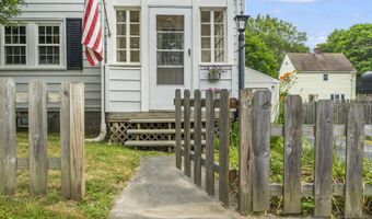 22 Cobb Rd, Bath, ME 04530