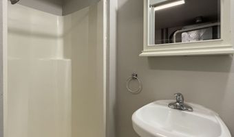712 MADISON St, Oregon City, OR 97045