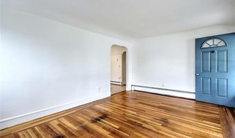 248 Don Ave, East Providence, RI 02916