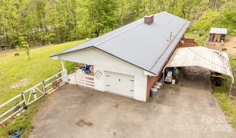 81 Amsoil Dr, Bakersville, NC 28705