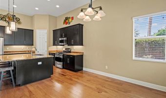514 WINTERSIDE Dr, Apollo Beach, FL 33572