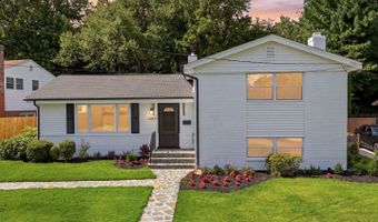 9831 SINGLETON Dr, Bethesda, MD 20817