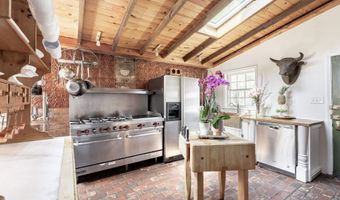 2416 LOWESVILLE Rd, Amherst, VA 24521