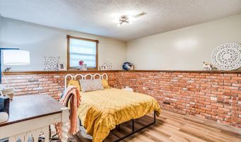 33010 W 6th St S, Garden Plain, KS 67050