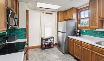 1915 Jersey St, Alton, IL 62002