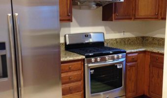 7048 GATTON Sq, Alexandria, VA 22315