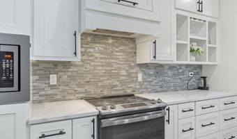 12332 Loganberry Dr, Alexander, AR 72002