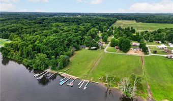 6784 Grandview Dr, Andover, OH 44003
