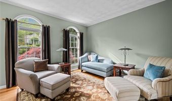 329 Wickham Rd, North Kingstown, RI 02852