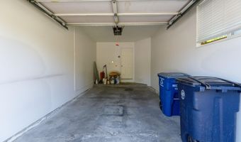 255 Fieldcrest St, Ann Arbor, MI 48103