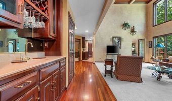 4660 WEDGESTONE Ct, Oneida, WI 54155