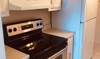 524 ORANGE Dr 33, Altamonte Springs, FL 32701