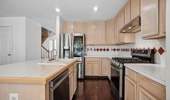 6610 HUNTER CREEK Ln, Alexandria, VA 22315