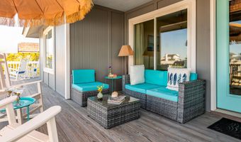 417 S Bald Head Wynd, Bald Head Island, NC 28461