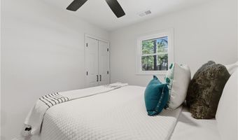 5804 S Gordon Rd, Austell, GA 30168