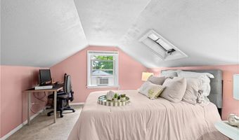 28 Alton Ave, Cumberland, RI 02864