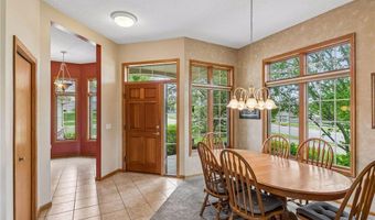 13122 Evermoor Pkwy, Apple Valley, MN 55124