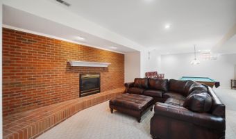 2558 Apple Ridge Ln, Amberley, OH 45236