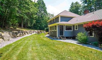 18 Hawk Dr, Bedford, NH 03110