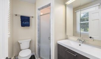 68 Daniel Dr, North Kingstown, RI 02852