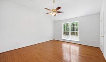 1219 Waterford Green Dr, Apex, NC 27502