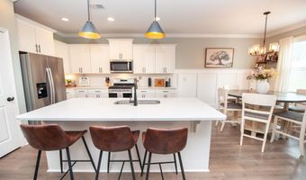 831 Orchard Valley Ln, Boiling Springs, SC 29316
