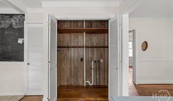 1948 Cokesbury Dr, Savannah, GA 31406
