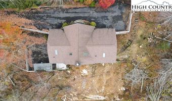 274 Highland Cir, Banner Elk, NC 28604