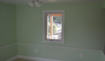 5008 REGINA Dr, Annandale, VA 22003