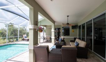916 BUNKER VIEW Dr, Apollo Beach, FL 33572