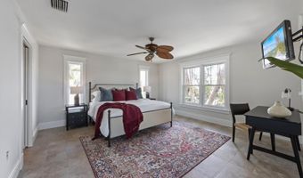 513 BAYVIEW Pl, Anna Maria, FL 34216