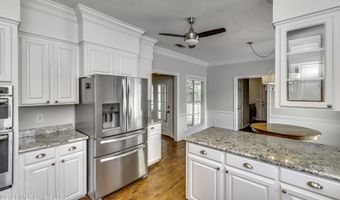 85 Eastgate Dr, Brandon, MS 39042