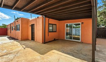 8004 HANNETT Ave NE, Albuquerque, NM 87110