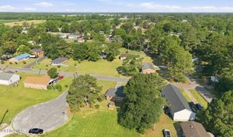 4415 Reaves Rd, Ayden, NC 28513