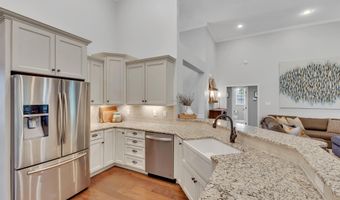 1439 Edenbridge Dr, Alcoa, TN 37701