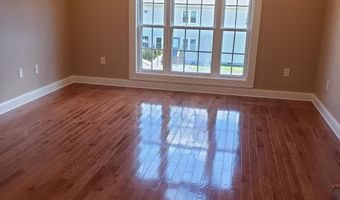 7217 AUBURN St, Annandale, VA 22003