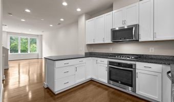 10413 FERNWOOD Rd, Bethesda, MD 20817