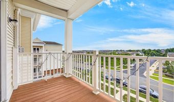 41895 CATHEDRAL VALLEY Sq 401, Aldie, VA 20105