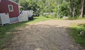 12 Beach St, Alton, NH 03810