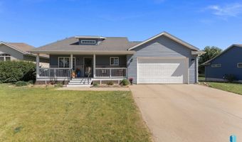 2612 E Sunrise Ct, Brandon, SD 57005