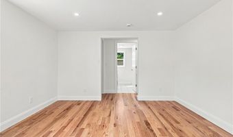38 Winsor St, Cumberland, RI 02864