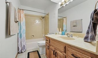 3004 Mallard Ct, Altus, OK 73521
