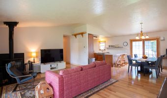 700 Cedar St, Bellevue, ID 83313