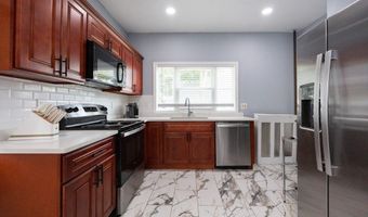 246 Park St, Attleboro, MA 02703