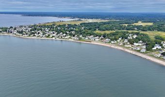 366 Maple Ave, Old Saybrook, CT 06475