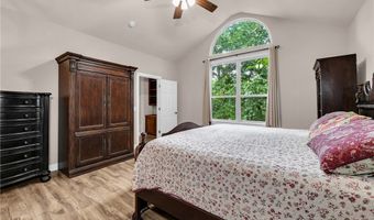 20 Hambleton Dr, Bella Vista, AR 72714