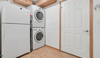 8004 Flint Run Pl 15, Columbus, OH 43235