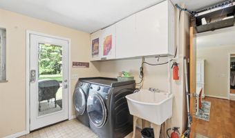 8520 Arborcrest Dr, Amberley, OH 45236